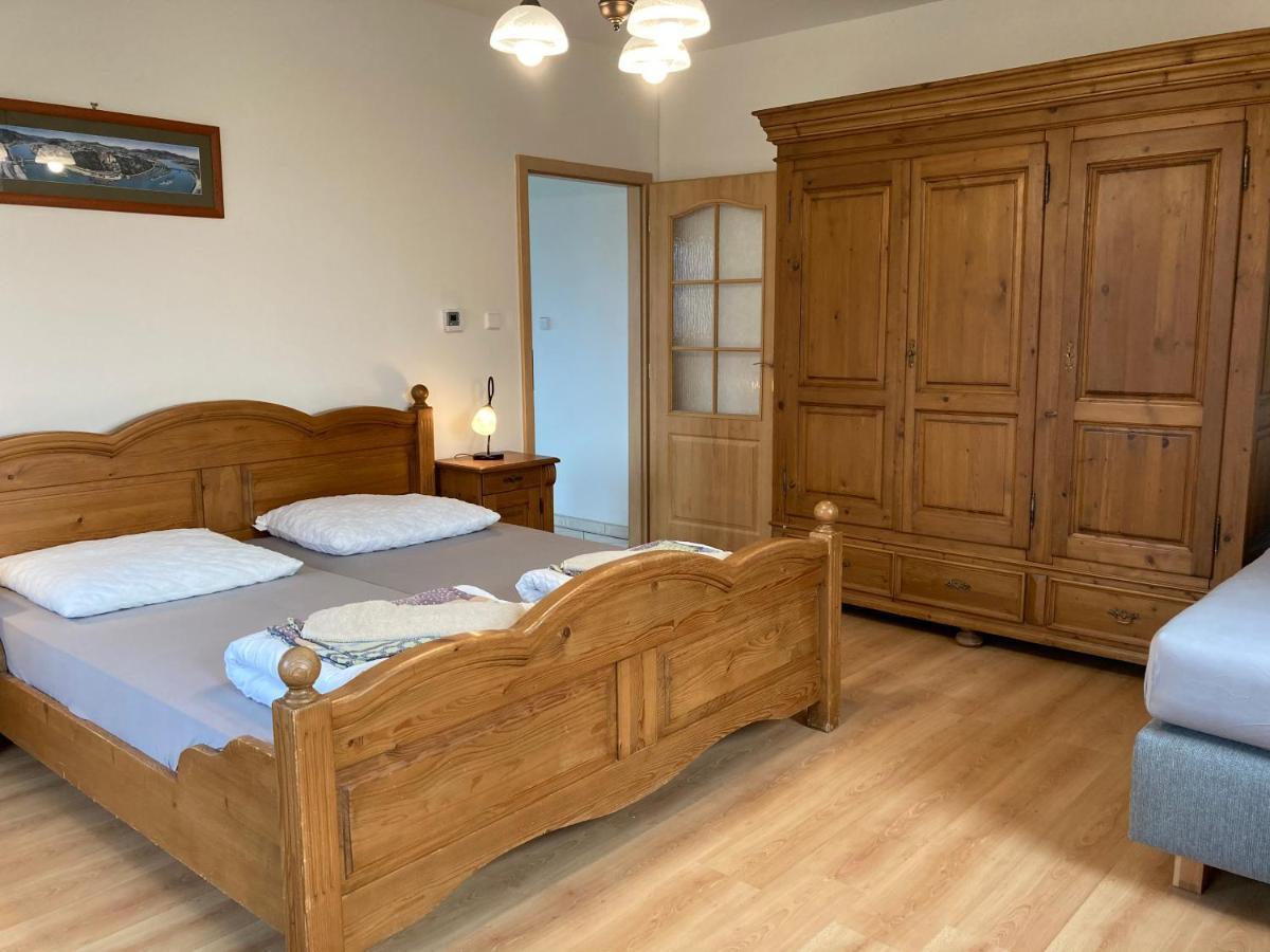 Jetřichovice Pension Hofberg מראה חיצוני תמונה
