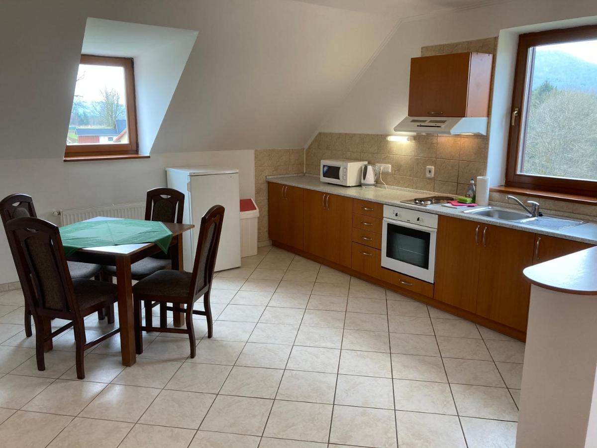 Jetřichovice Pension Hofberg מראה חיצוני תמונה